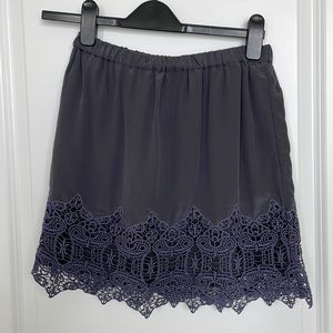 Club Monaco Silk Mini with lace detailing Size 0